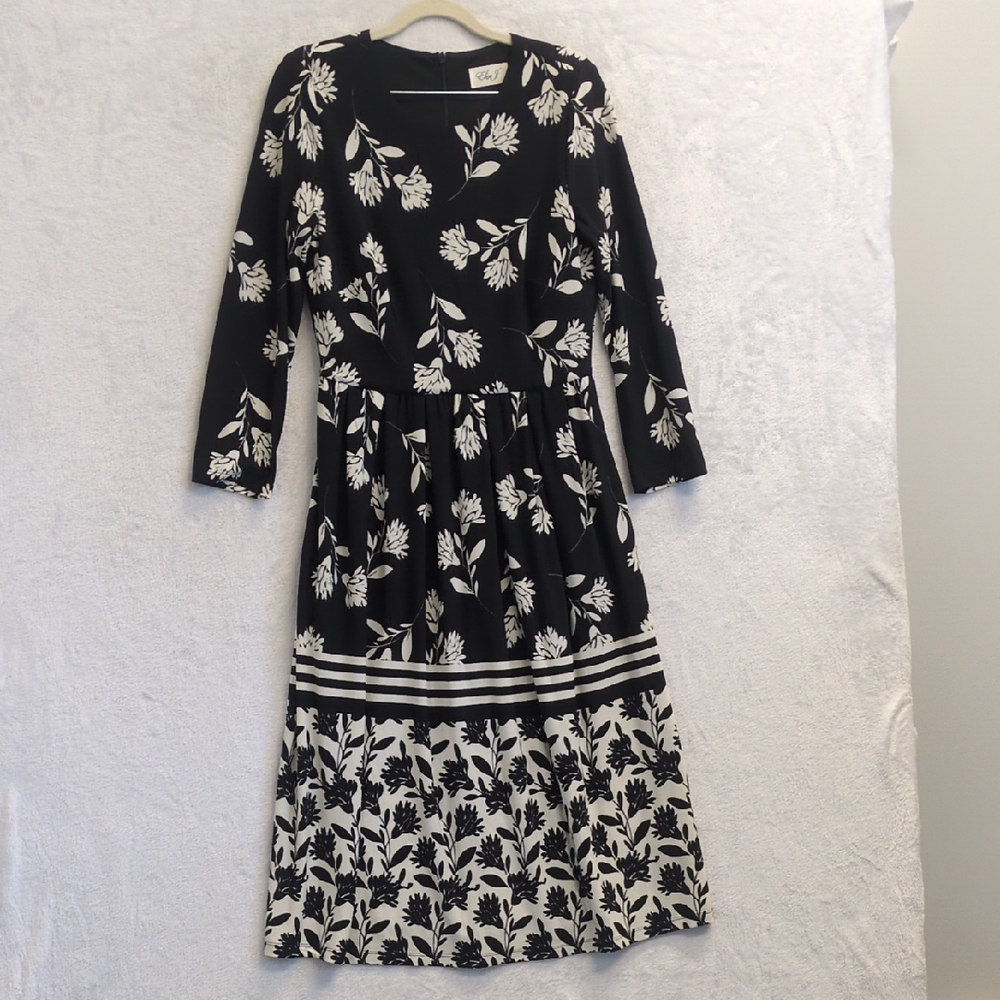 Eliza J Women's Black & White Floral Modest Long‎ Sleeve Formal Dress Size 8